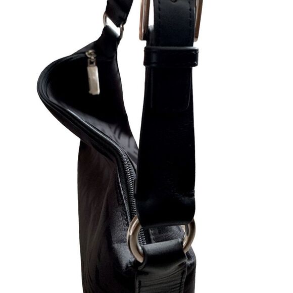 The
Limited Black Leather Nylon Print Large Shoulder Bag Size OS - Picture 9 of 13